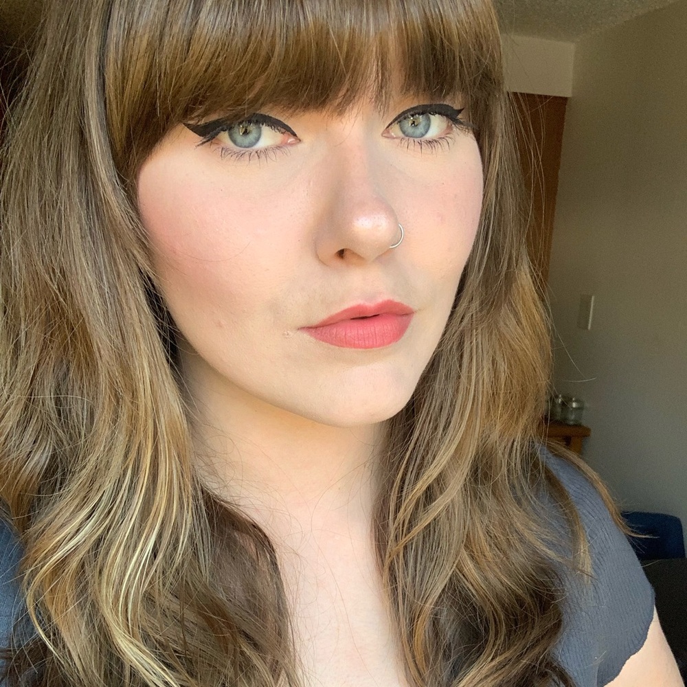 Meet your Posher, Sky